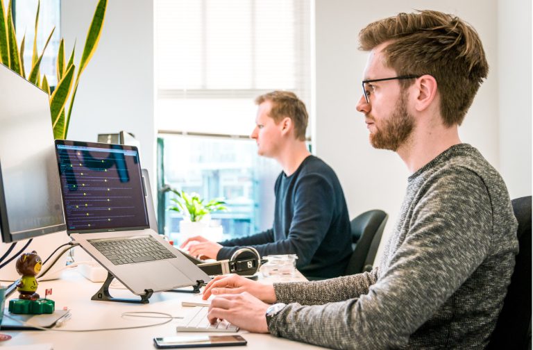 5 key skills that a good customer support representative needs to have